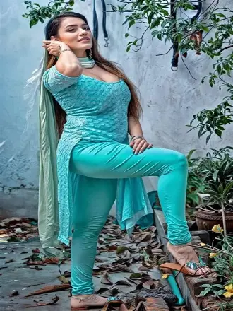 nainital call girl honey